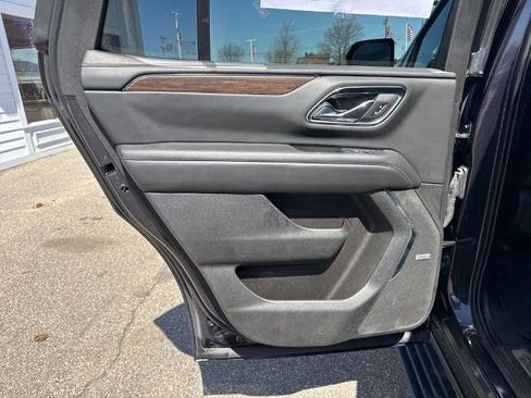 Certified 2023 Chevrolet Tahoe High Country w/ LPO, Illumination Package AWD/4WD image 35