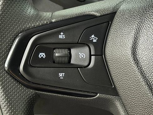 Used 2025 Chevrolet TrailBlazer LT FWD image 33