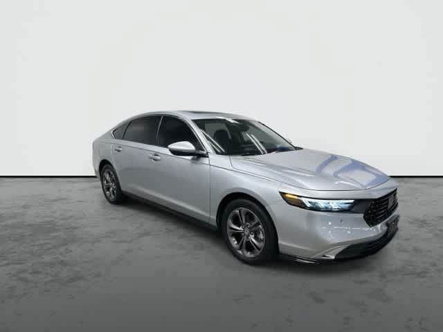 Used 2023 Honda Accord EX-L image 5