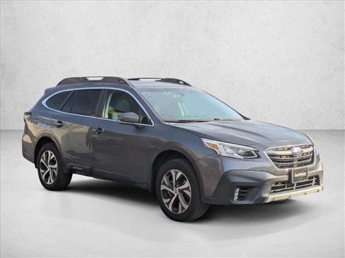 Used 2021 Subaru Outback Limited image 4