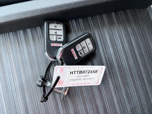 Certified 2023 Honda Passport Elite image 39