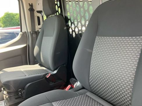 Used 2025 Ford Transit 250 Low Roof w/ Exterior Upgrade Package RWD image 8