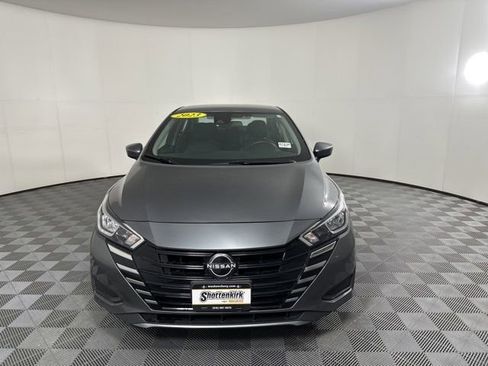 Used 2023 Nissan Versa SV FWD image 2