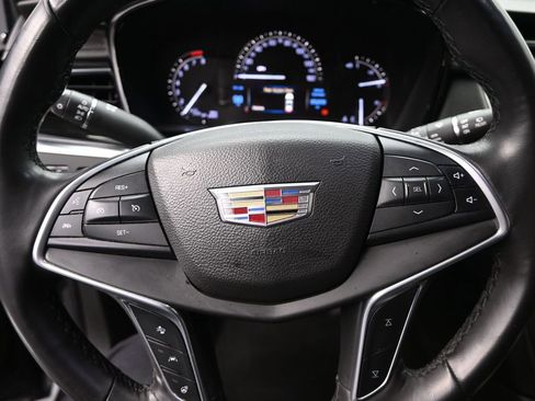 Used 2017 Cadillac XT5 Premium Luxury image 11