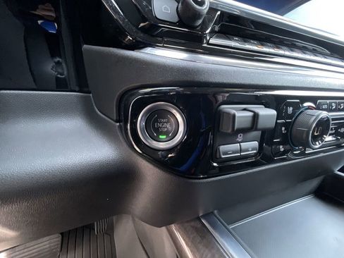 Certified 2024 Chevrolet Silverado 1500 LTZ image 16