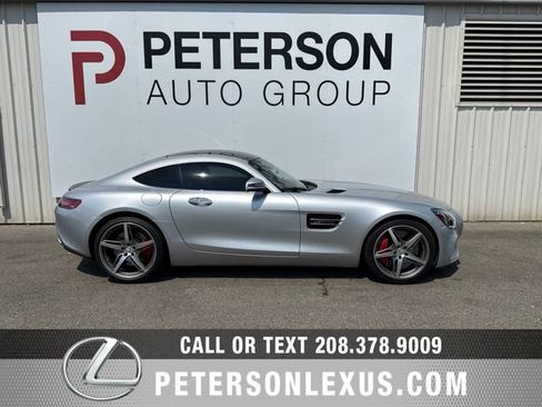 Used 2017 Mercedes-Benz AMG GT S image 3