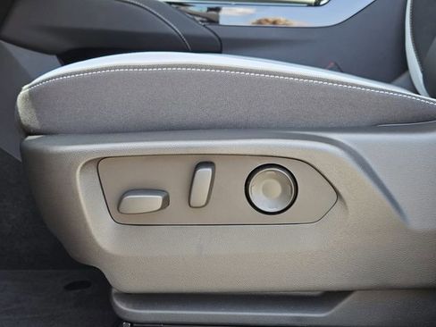 New 2025 Buick Envision Sport Touring image 17