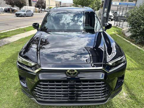 Used 2026 Toyota Grand Highlander AWD Hybrid image 12