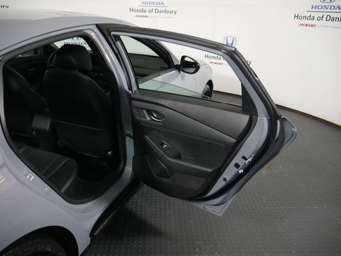 Used 2024 Honda Accord Sport image 7