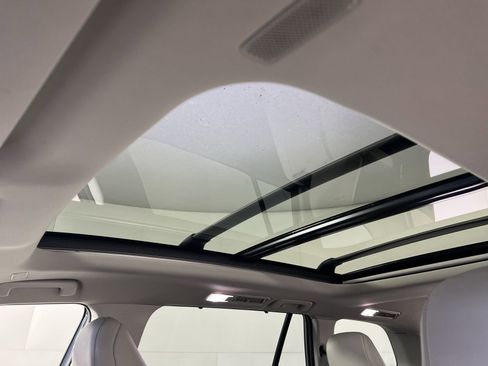 Used 2024 Toyota Grand Highlander Platinum image 24