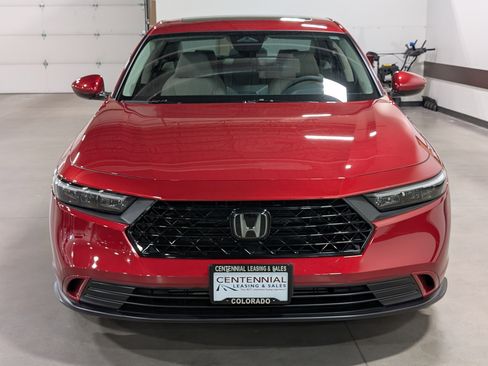Used 2023 Honda Accord EX image 8