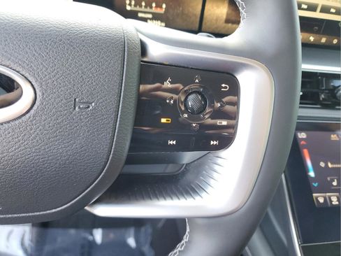 Used 2025 INFINITI QX80 Pure RWD image 24