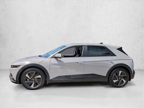 New 2026 Hyundai Ioniq 5 SEL RWD image 4