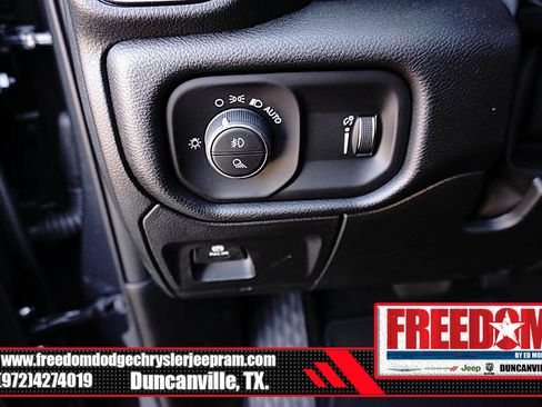 New 2026 RAM 1500 Express AWD/4WD image 28