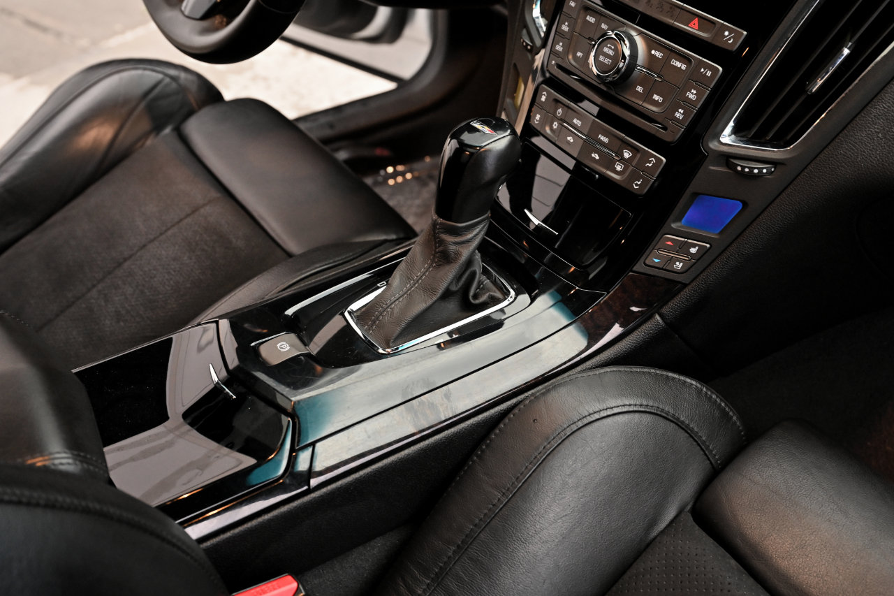 Used 2011 Cadillac CTS V w/ Wood Trim Package RWD image 19