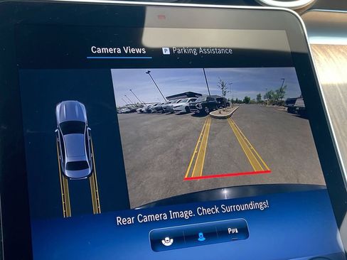 Used 2025 Mercedes-Benz C 300 Sedan image 10
