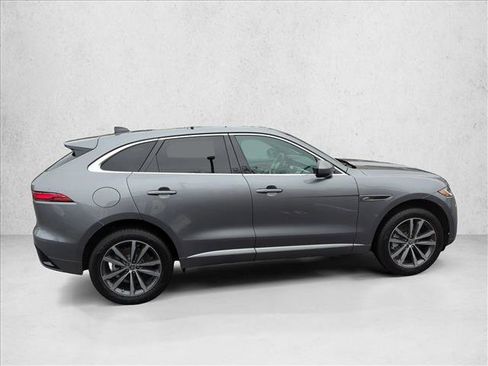 Used 2025 Jaguar F-PACE R-Dynamic S image 4