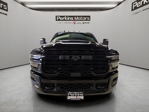 New 2026 RAM 2500 Laramie AWD/4WD image 9