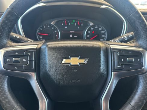 Used 2025 Chevrolet Blazer LT FWD image 23