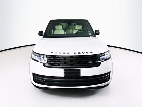 Used 2025 Land Rover Range Rover Autobiography AWD/4WD image 2