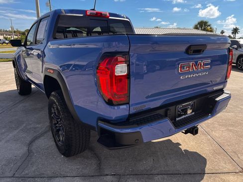 Used 2025 GMC Canyon Elevation w/ Convenience Package RWD image 5
