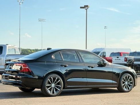 Used 2023 Volvo S60 T8 Plus AWD/4WD image 32