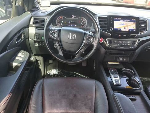 Used 2022 Honda Ridgeline Black Edition image 16