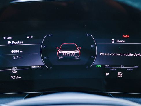 Certified 2025 Audi Q6 e-tron Premium Plus w/ Premium Plus image 26