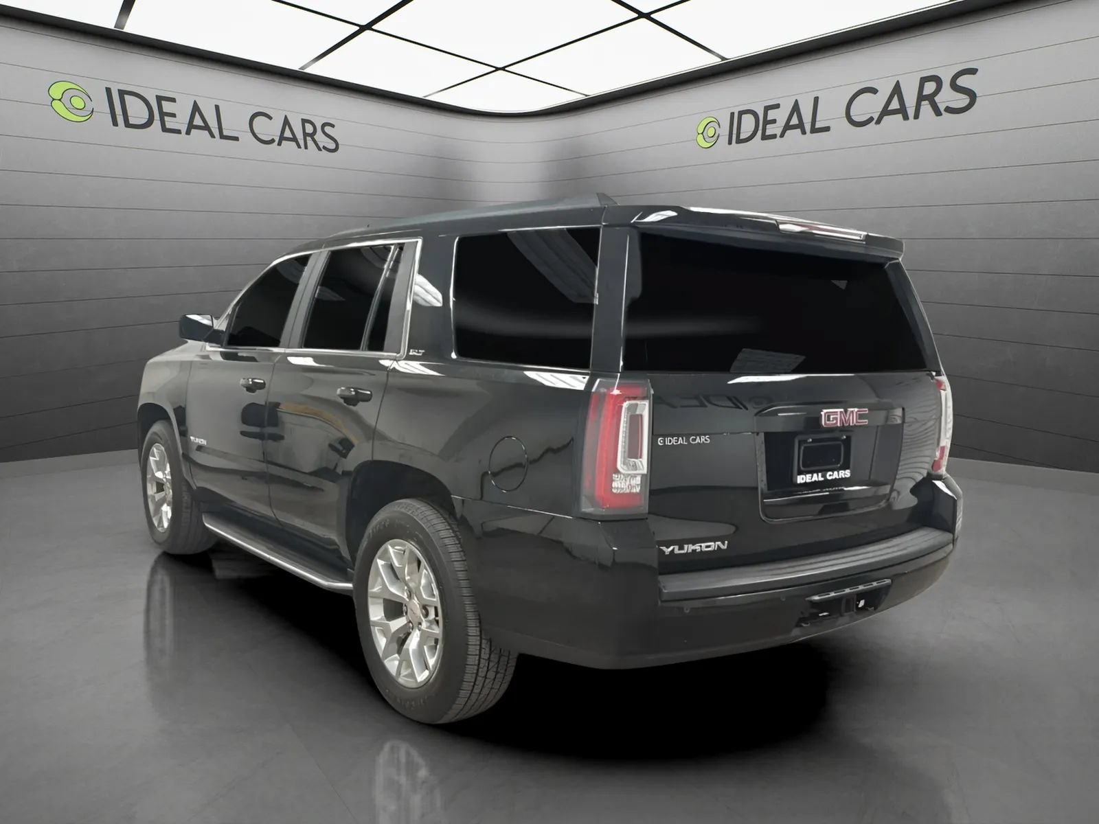 Used 2018 GMC Yukon SLT w/ Open Road Package AWD/4WD image 7