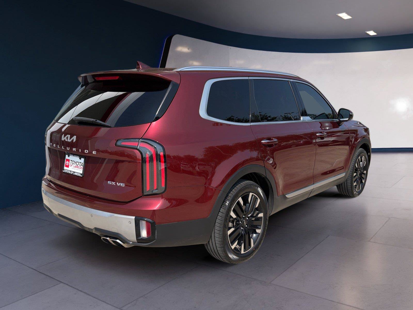 Used 2023 Kia Telluride SX FWD image 5