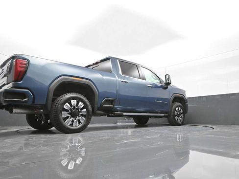 New 2025 GMC Sierra 2500 Denali w/ Denali Reserve Package image 33