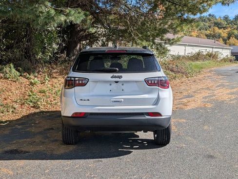 New 2026 Jeep Compass Limited image 6