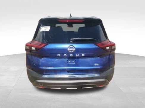 Used 2023 Nissan Rogue SL w/ SL Premium Package image 10
