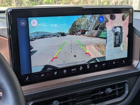 Certified 2025 Ford Bronco Sport Outer Banks w/ Outer Banks Tech Package+ image 23