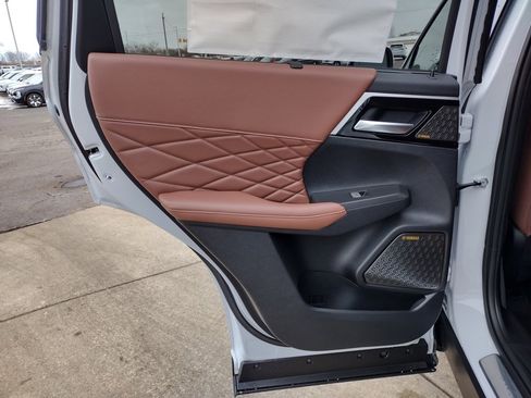 New 2026 Mitsubishi Outlander SEL image 34