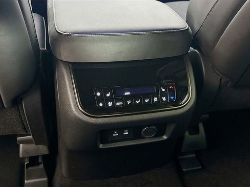 New 2026 INFINITI QX80 4WD w/ Sport Exterior Package image 32