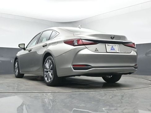 Used 2021 Lexus ES 250 w/ Premium Package AWD/4WD image 37