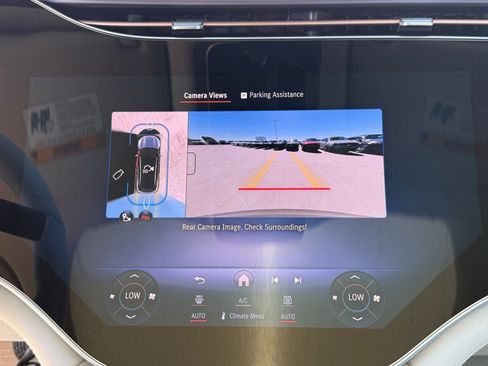 New 2026 Mercedes-Benz EQS 400 4MATIC SUV image 24