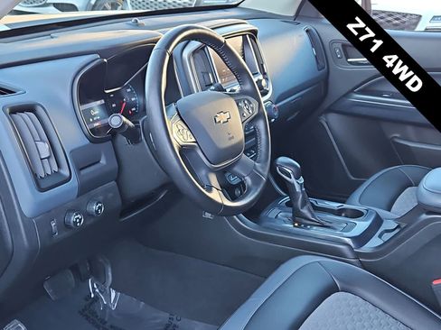 Used 2022 Chevrolet Colorado Z71 AWD/4WD image 10