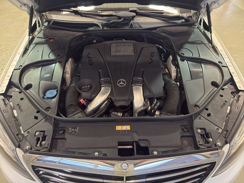 Used 2015 Mercedes-Benz S 550 Sedan image 32