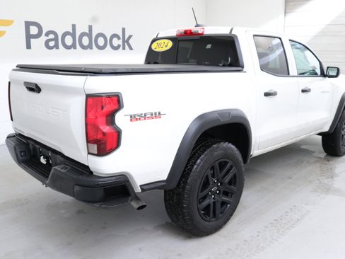 Used 2024 Chevrolet Colorado Trail Boss image 9
