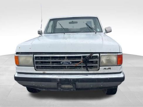 Used 1991 Ford F250 4x4 Regular Cab image 3