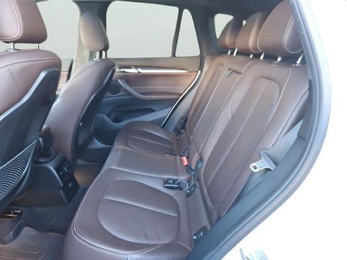 Used 2017 BMW X1 xDrive28i AWD/4WD image 23