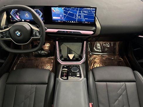 Used 2025 BMW X3 xDrive30i w/ Convenience Package image 16