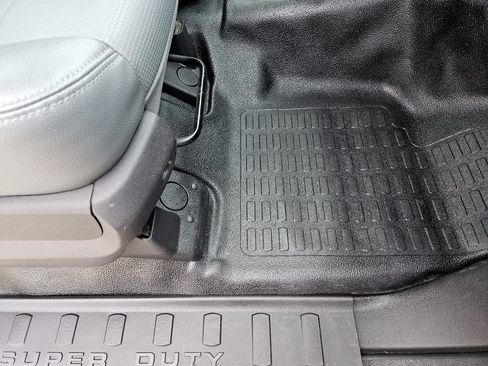 Used 2015 Ford F350 XL RWD image 29