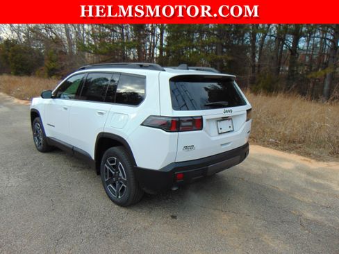 New 2026 Jeep Cherokee Limited AWD/4WD image 8