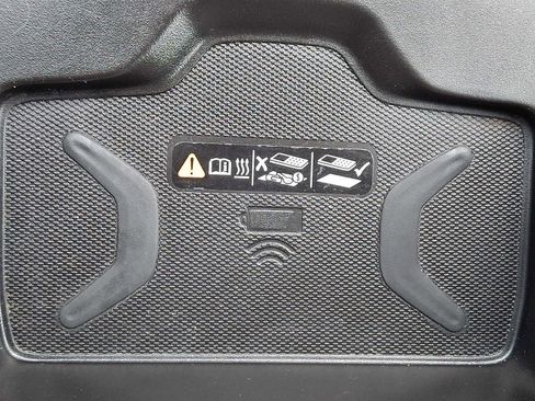 Used 2022 Chevrolet Colorado ZR2 image 26