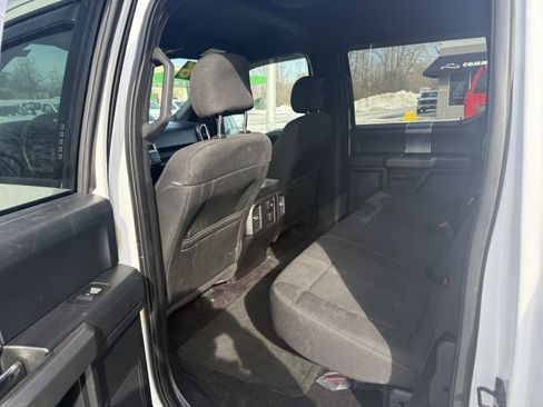 Used 2016 Ford F150 XLT w/ Equipment Group 302A Luxury image 9