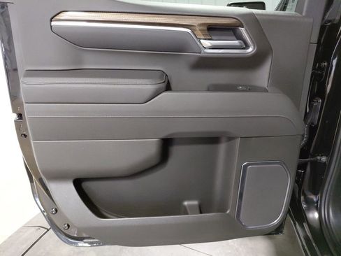 Certified 2025 Chevrolet Silverado 1500 RST w/ Z71 Off-Road Package image 17