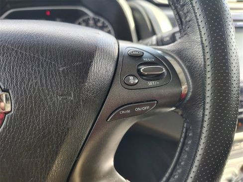 Used 2020 Nissan Murano SV image 21